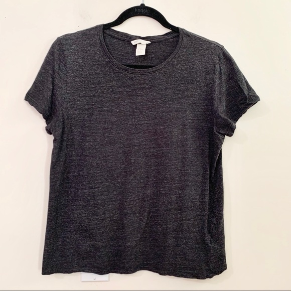 H&M Tops - H&M Basics Charcoal Gray Short Sleeve T-Shirt H&M Tops - H&M Basics Charcoal Gray Short Sleeve T-Shirt